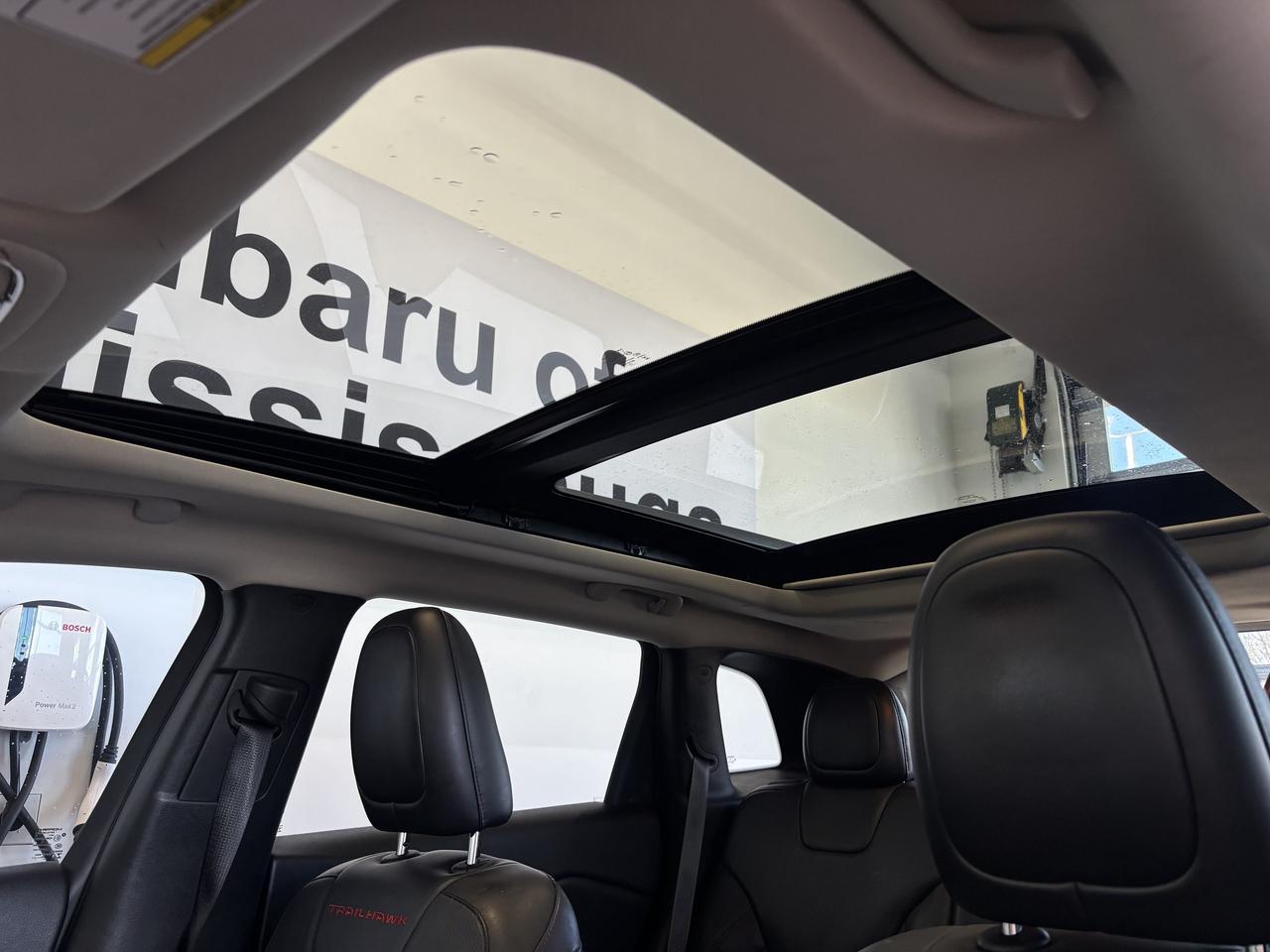 2016 Jeep Cherokee 4WD   TRAILHAWK   ONE OWNER!   2 SETS RIMS/TIRES Photo