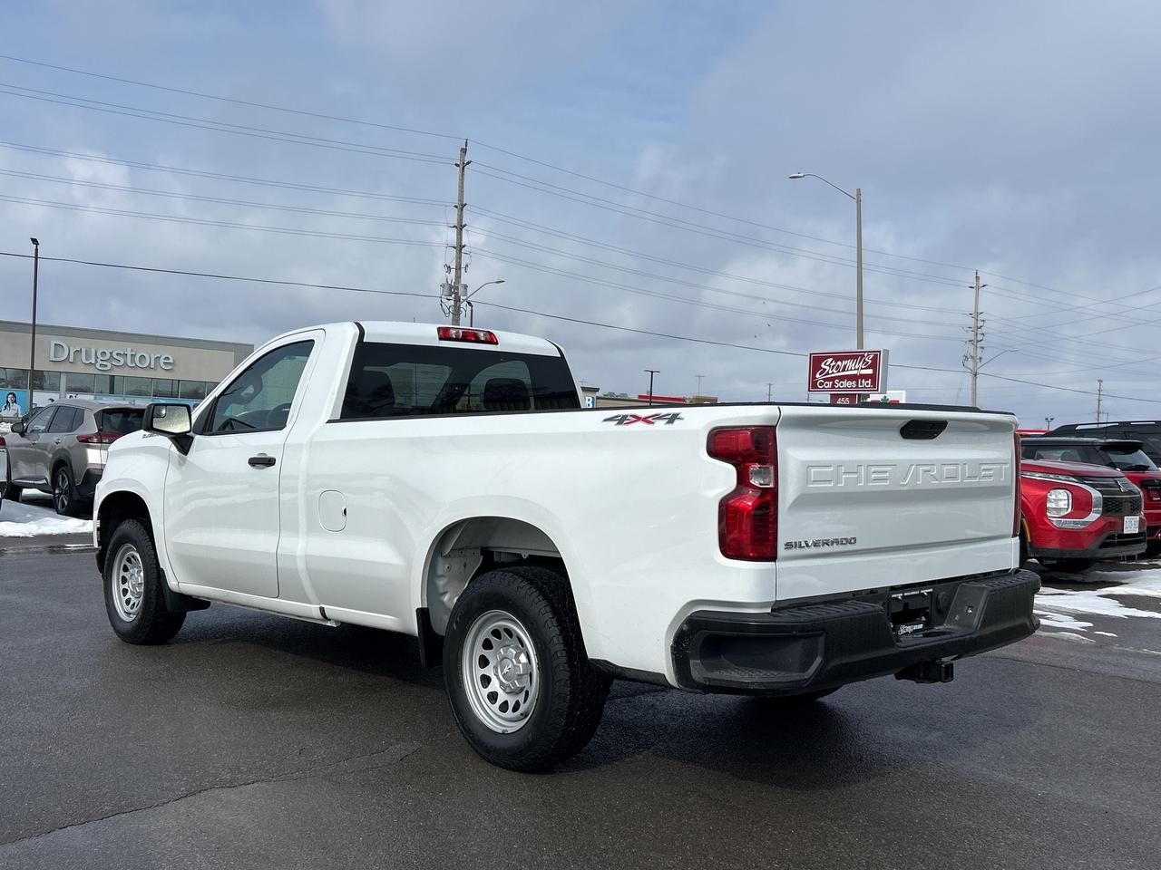 2021 Chevrolet Silverado 1500 Work Truck 4X4 CALL NAPANEE 613-354-2100 Photo2