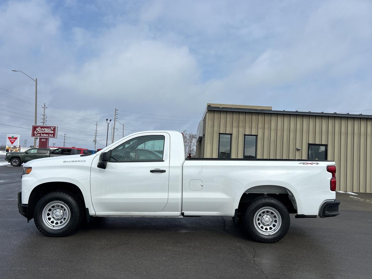 2021 Chevrolet Silverado 1500 Work Truck 4X4 CALL NAPANEE 613-354-2100 Photo