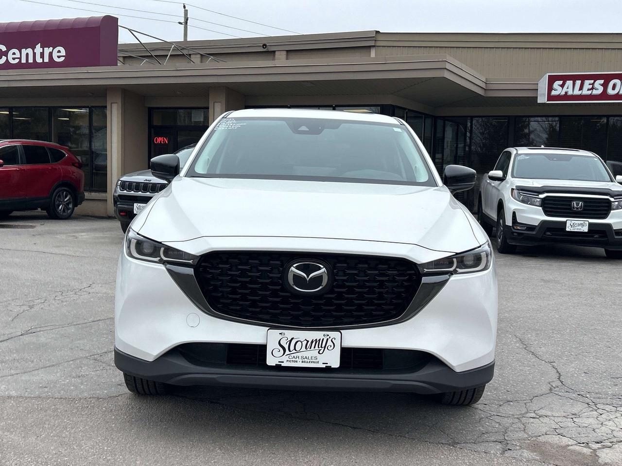 2024 Mazda CX-5 GS/AWD/PWR SUNROOF/BACKUP CAM CALL NAPANEE Photo