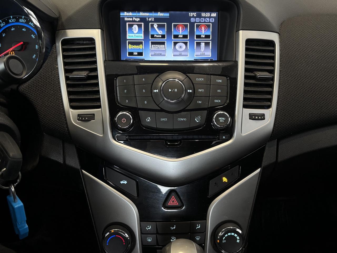 2015 Chevrolet Cruze VERY LOW KM!   SUNROOF   CAMERA   SOLD AS IS   1LT Photo