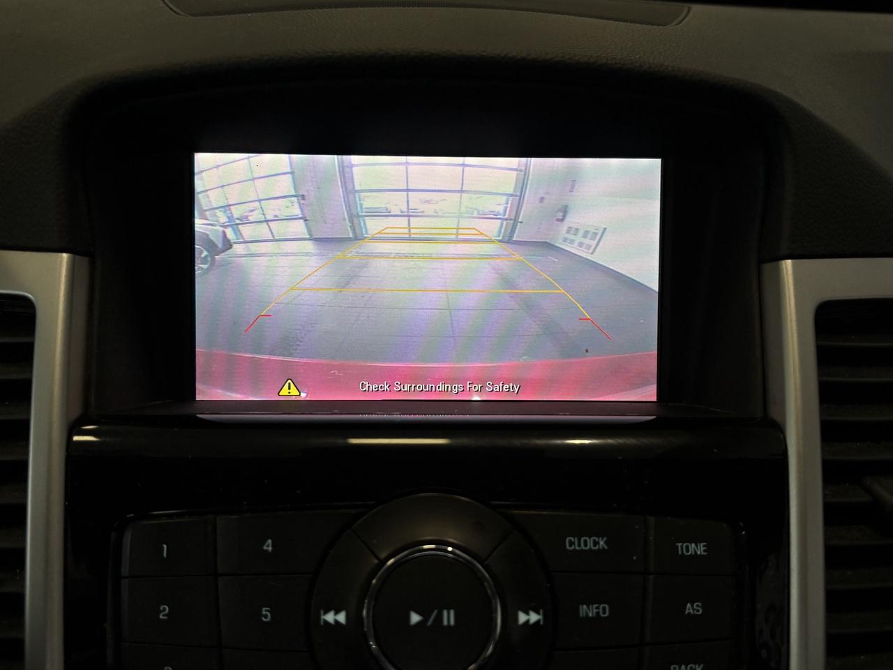 2015 Chevrolet Cruze VERY LOW KM!   SUNROOF   CAMERA   SOLD AS IS   1LT Photo