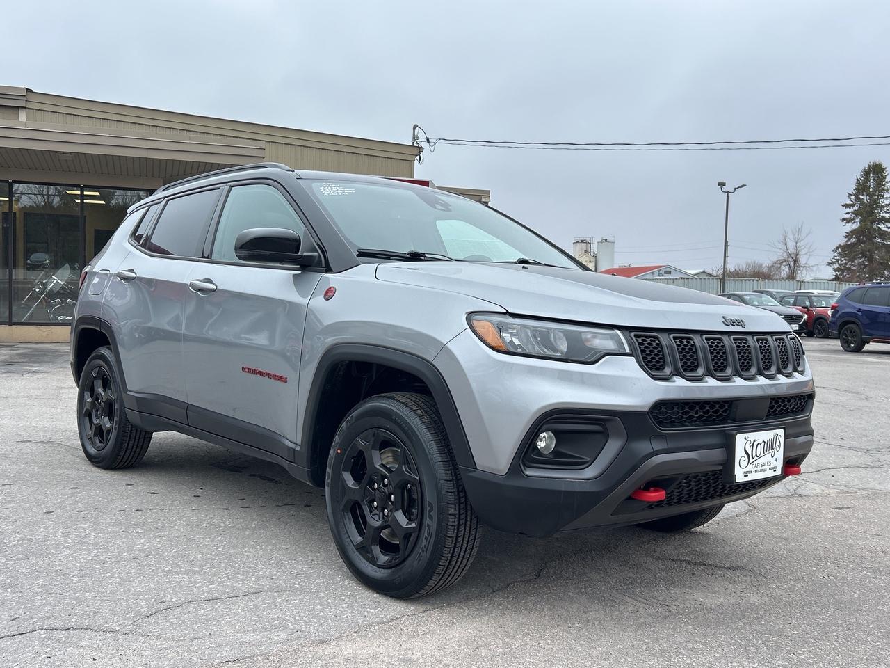 2024 Jeep Compass Trailhawk /4X4/POWER ROOF 83K KMS CALL PICTON Photo