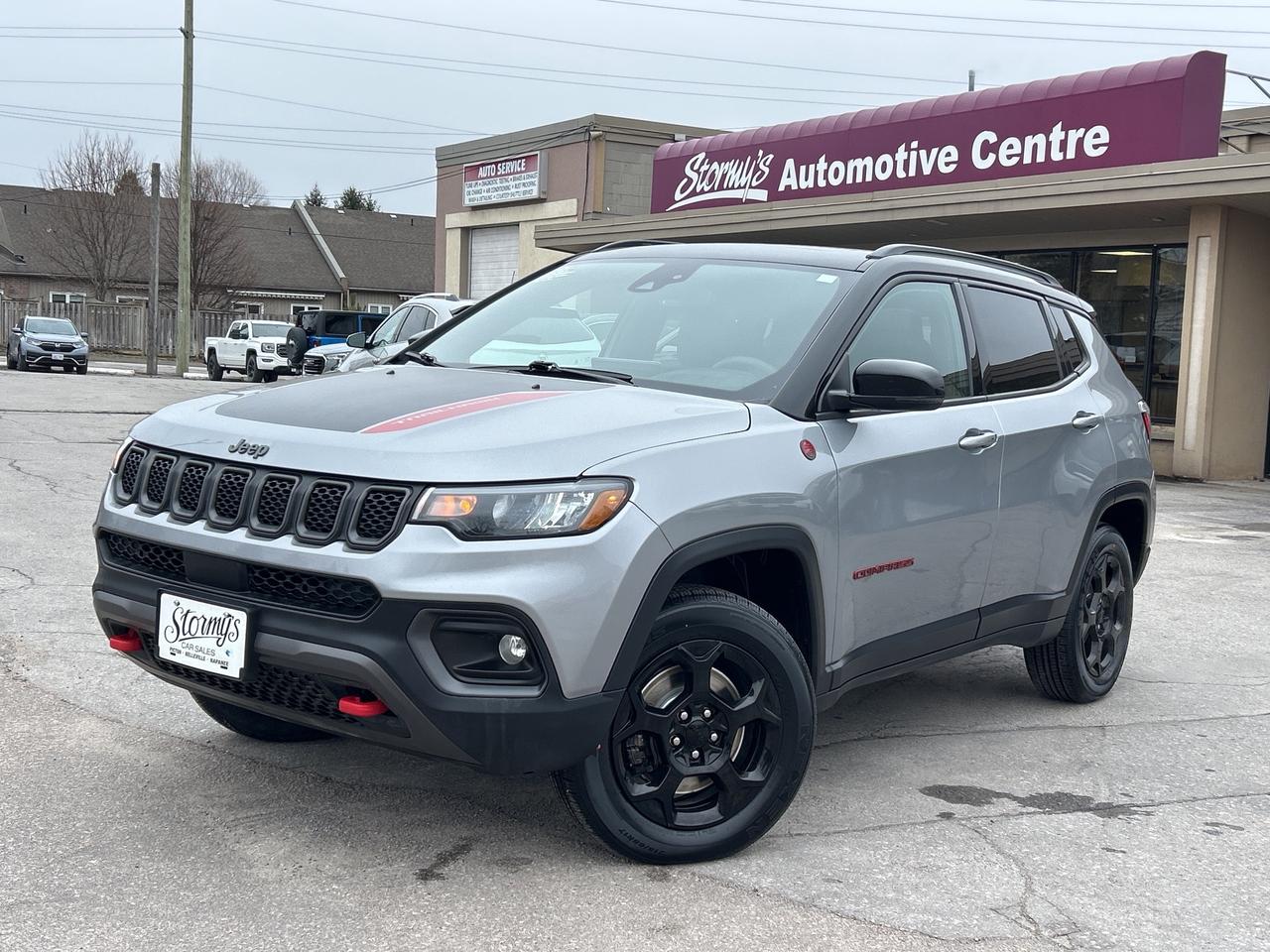 2024 Jeep Compass Trailhawk /4X4/POWER ROOF 83K KMS CALL PICTON Photo