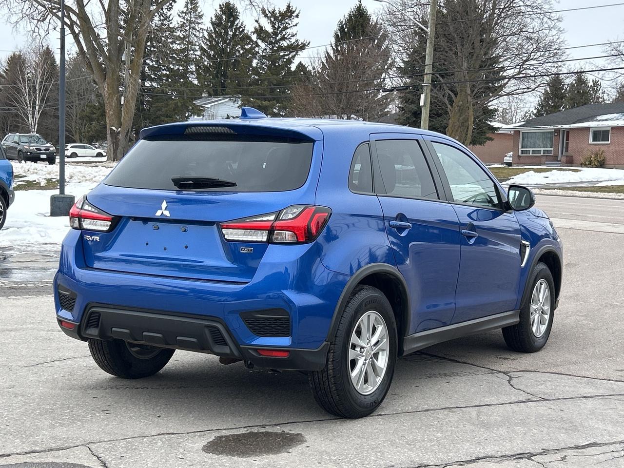 2024 Mitsubishi RVR SE Photo