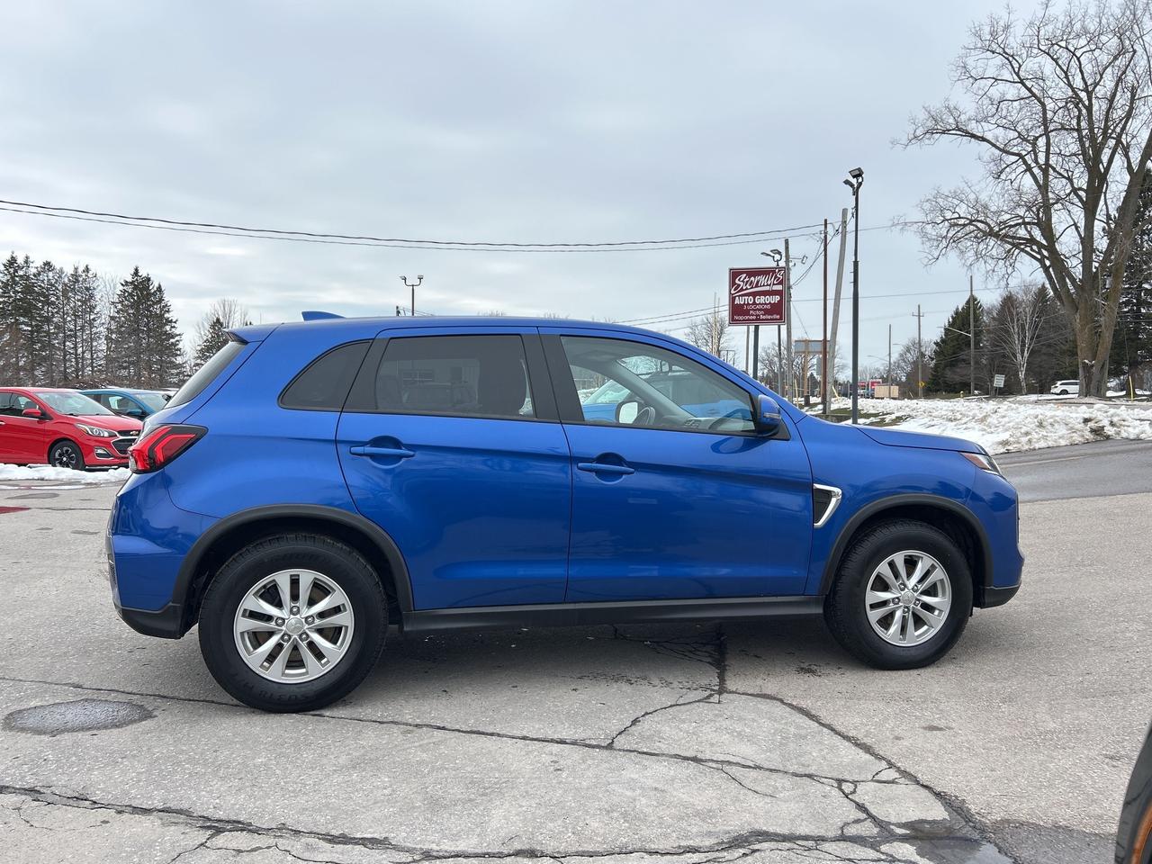 2024 Mitsubishi RVR SE Photo