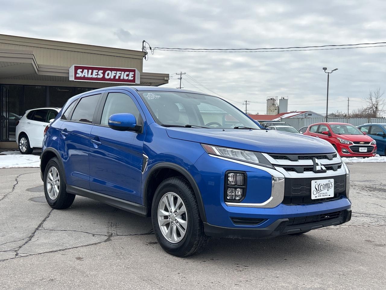 2024 Mitsubishi RVR SE Photo