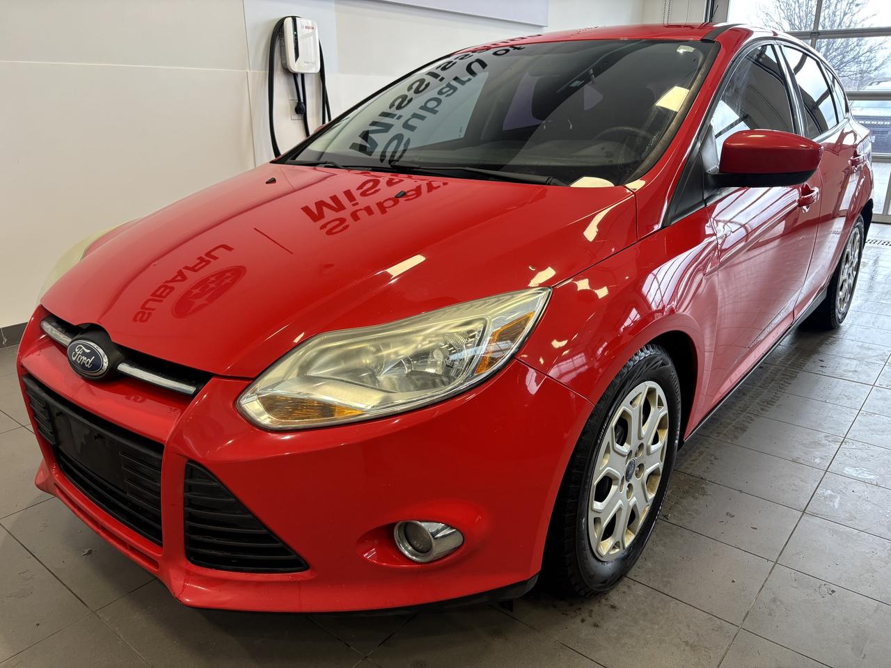 2012 Ford Focus SE   2 SETS RIMS/TIRES   CLEAN CARFAX   SOLD ASIS Photo