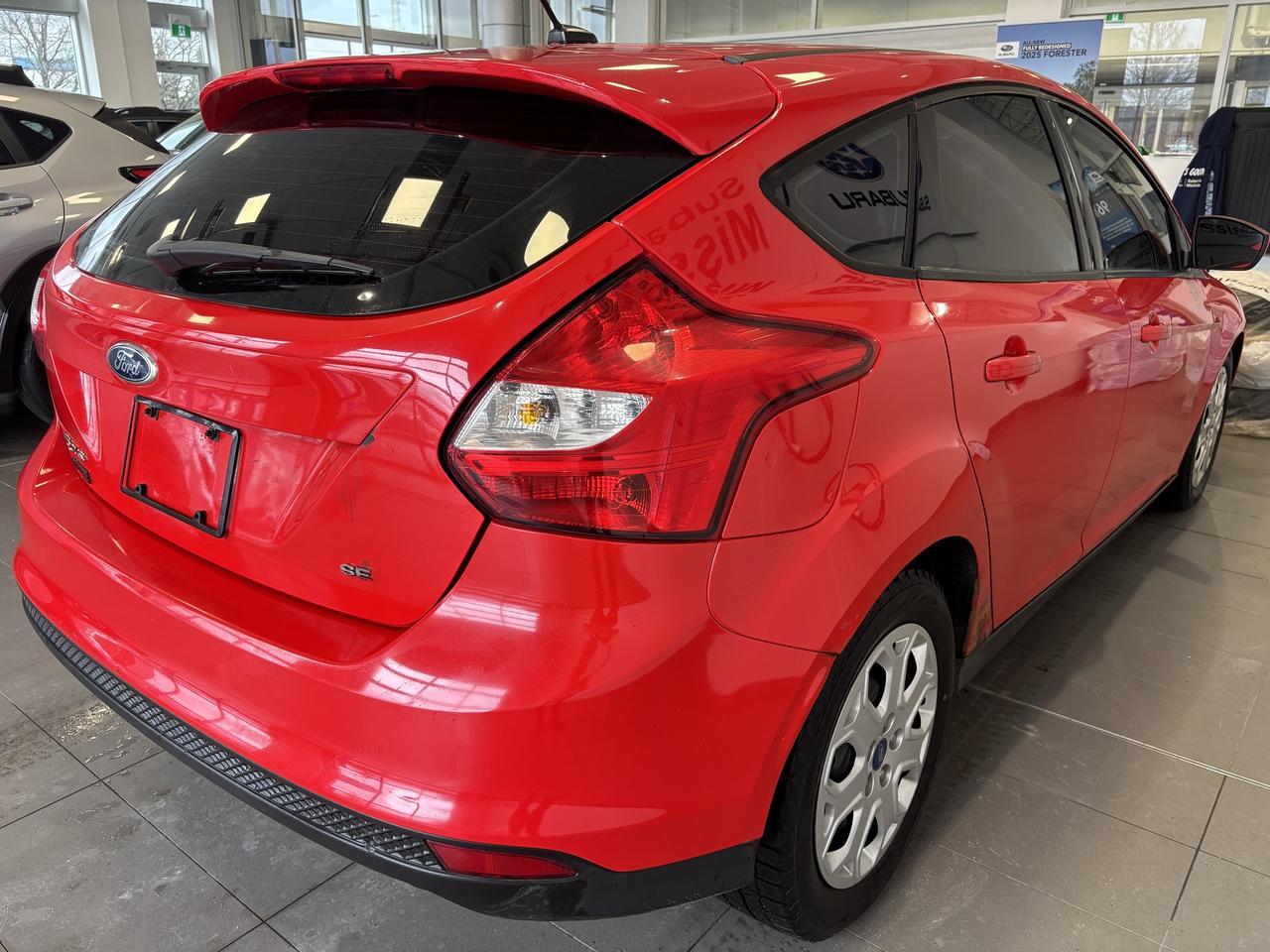 2012 Ford Focus SE   2 SETS RIMS/TIRES   CLEAN CARFAX   SOLD ASIS Photo