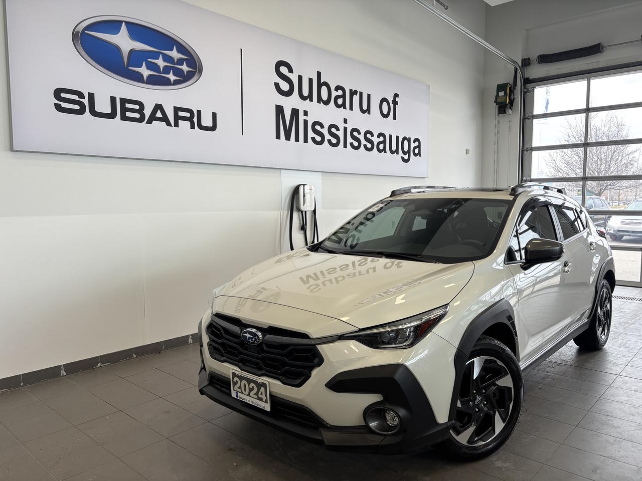 2024 Subaru Crosstrek Limited   CLEAN CARFAX   1 OWNER   NAVI   LEATHER Photo