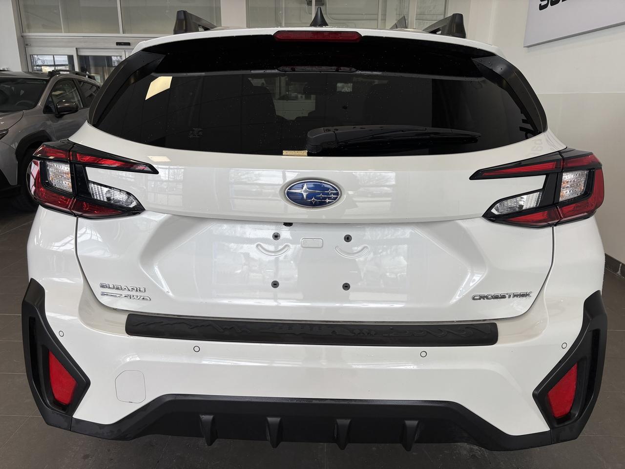 2024 Subaru Crosstrek Limited   CLEAN CARFAX   1 OWNER   NAVI   LEATHER Photo