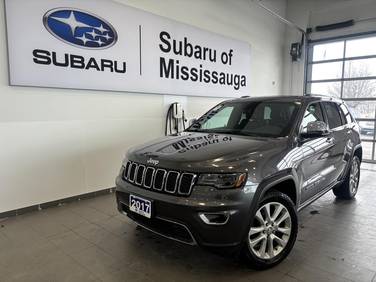 2017 Jeep Grand Cherokee 4WD   LIMITED   CLEAN CARFAX   NAVI   CAMERA  ROOF Photo