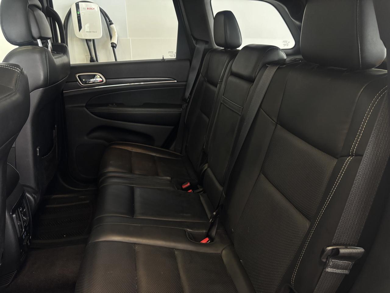 2017 Jeep Grand Cherokee 4WD   LIMITED   CLEAN CARFAX   NAVI   CAMERA  ROOF Photo