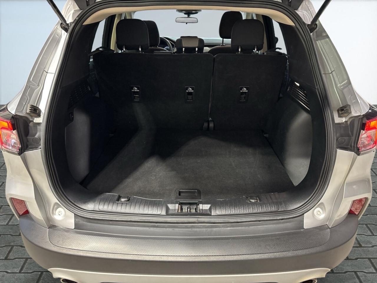 2020 Ford Escape SE AWD / Back Up Cam / NAV / CarPlay / Heated Seat Photo