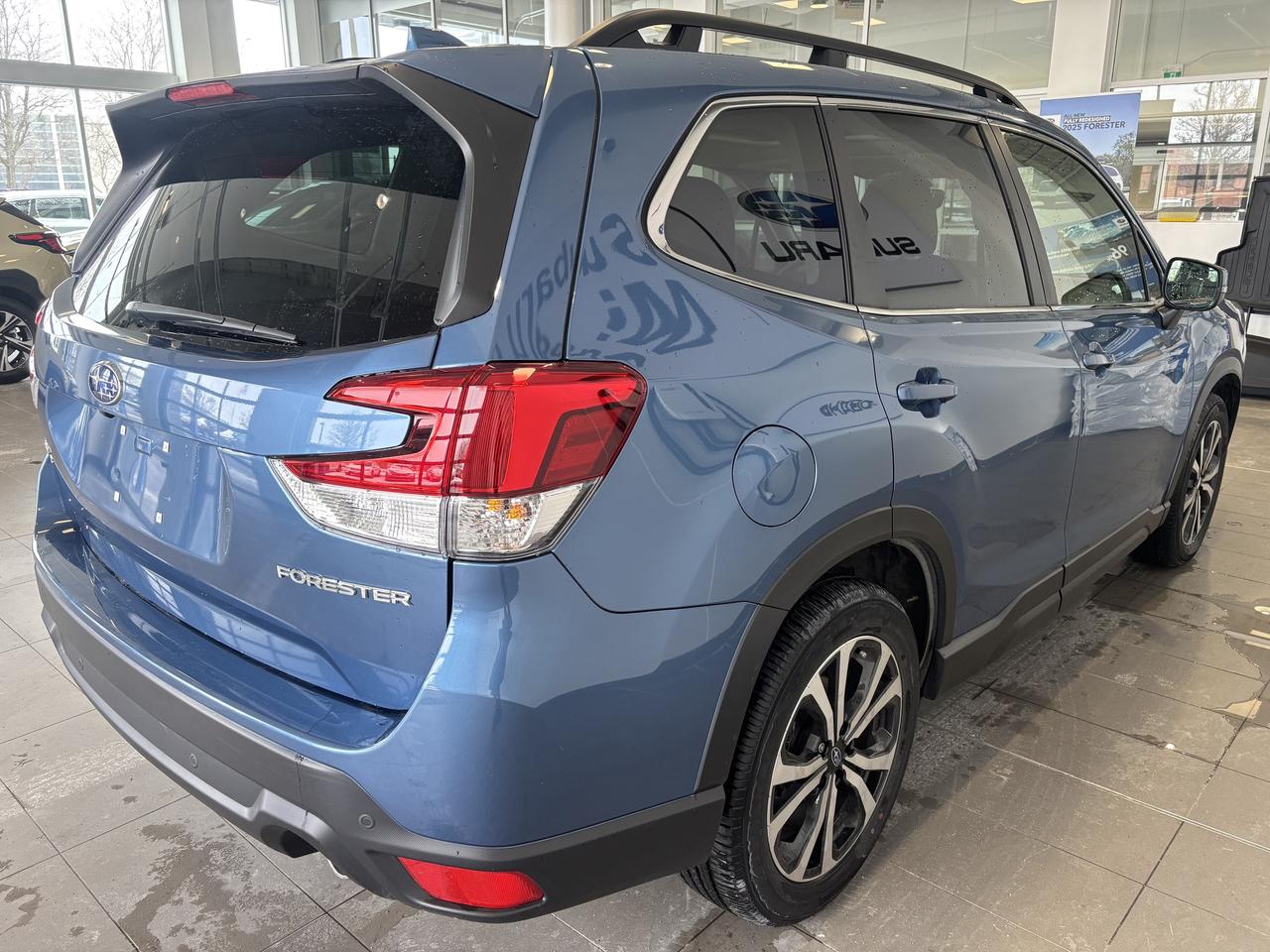 2023 Subaru Forester LIMITED   LOWKM  1 OWNER  NAVI   LEATHER   SUNROOF Photo