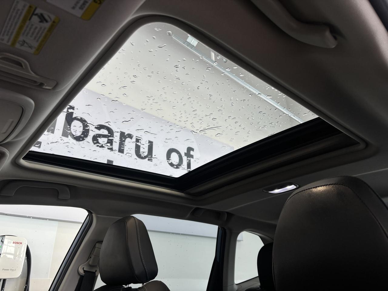 2023 Subaru Forester LIMITED   LOWKM  1 OWNER  NAVI   LEATHER   SUNROOF Photo