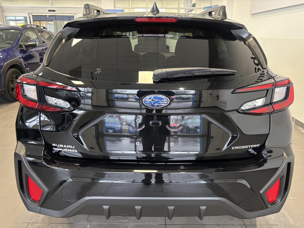 2024 Subaru Crosstrek VERY LOW KM   1 OWNER   CLEAN CARFAX   AWD  CAMERA Photo