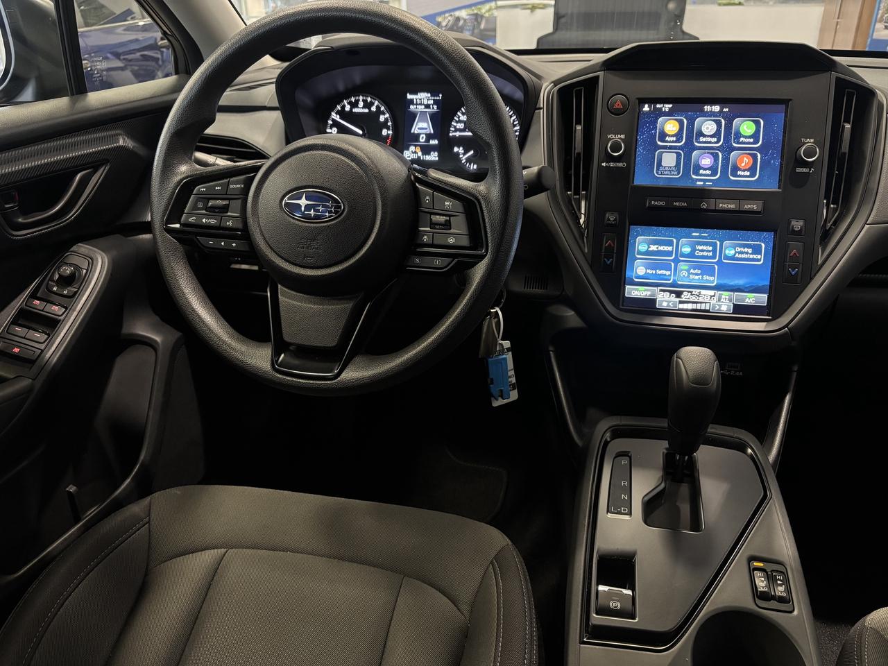 2024 Subaru Crosstrek VERY LOW KM   1 OWNER   CLEAN CARFAX   AWD  CAMERA Photo