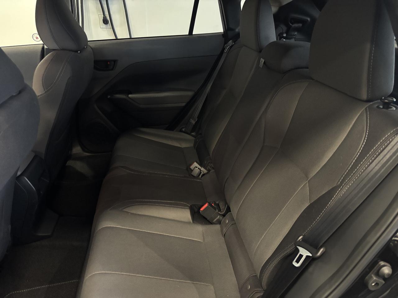 2024 Subaru Crosstrek VERY LOW KM   1 OWNER   CLEAN CARFAX   AWD  CAMERA Photo