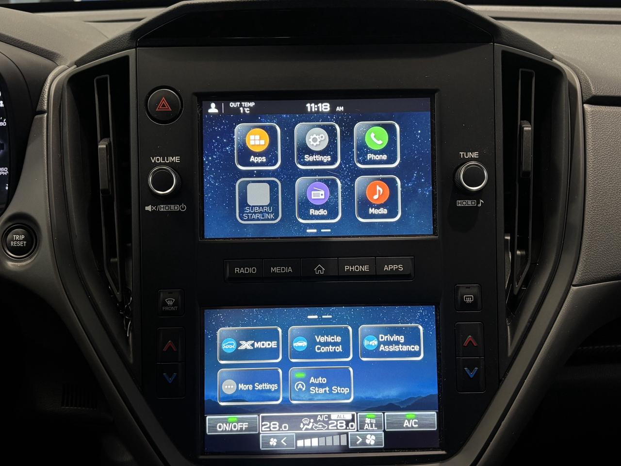 2024 Subaru Crosstrek VERY LOW KM   1 OWNER   CLEAN CARFAX   AWD  CAMERA Photo