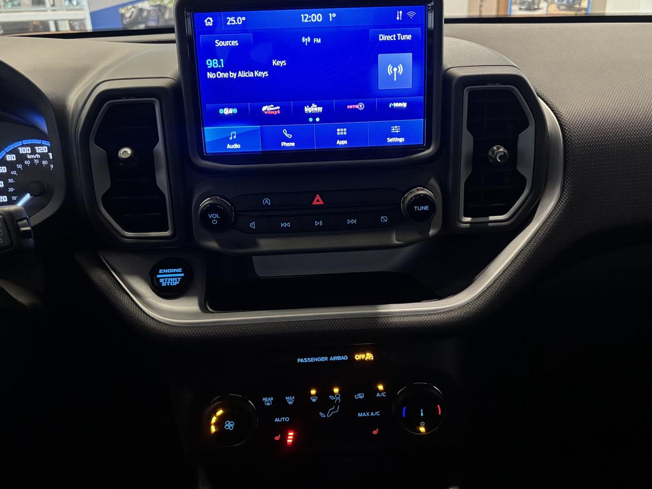 2023 Ford Bronco Sport BIG BEND   4X4   1 OWNER   CLEAN CARFAX   LOW KM! Photo