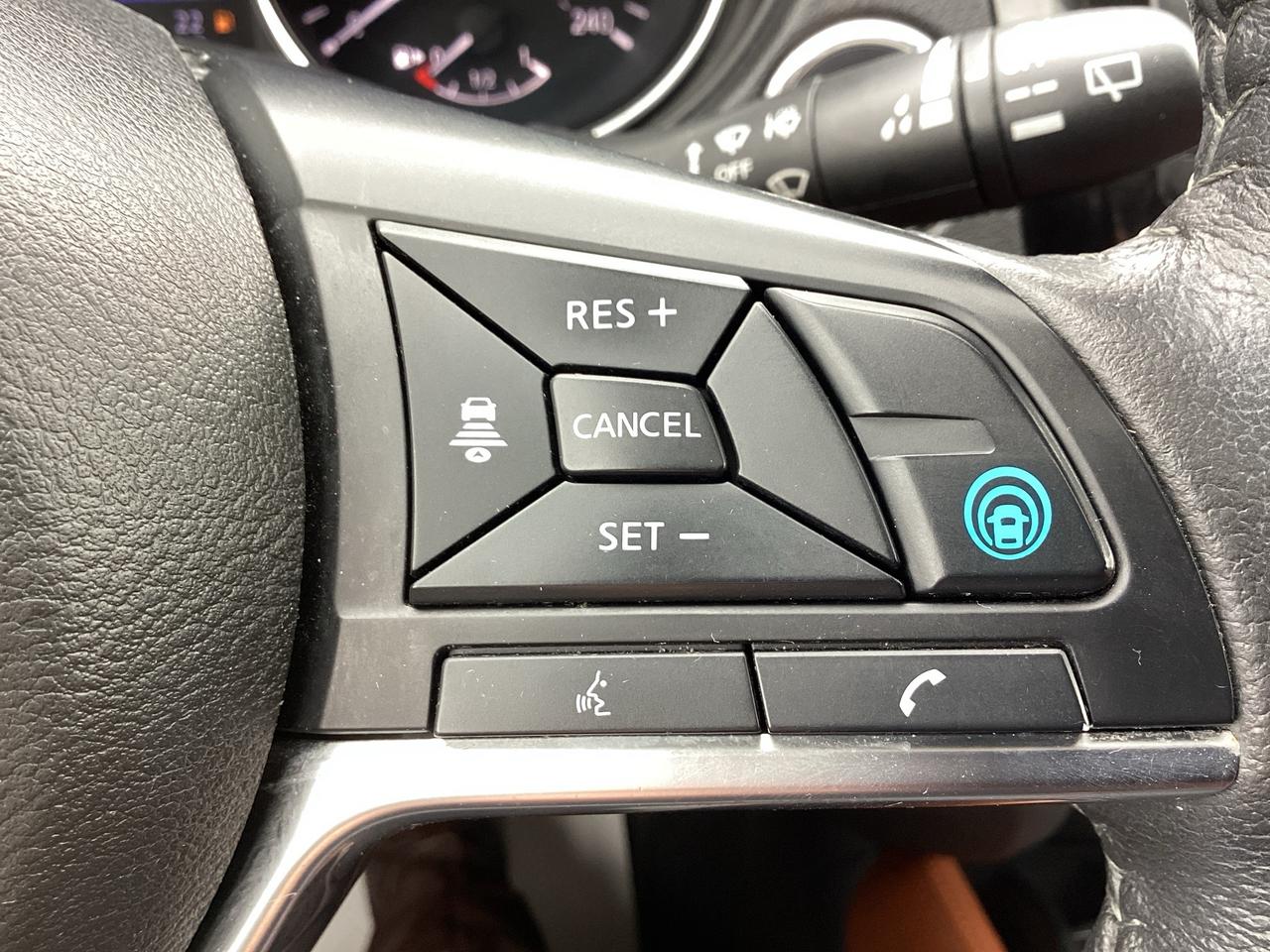 2020 Nissan Rogue SL Platinum AWD Photo