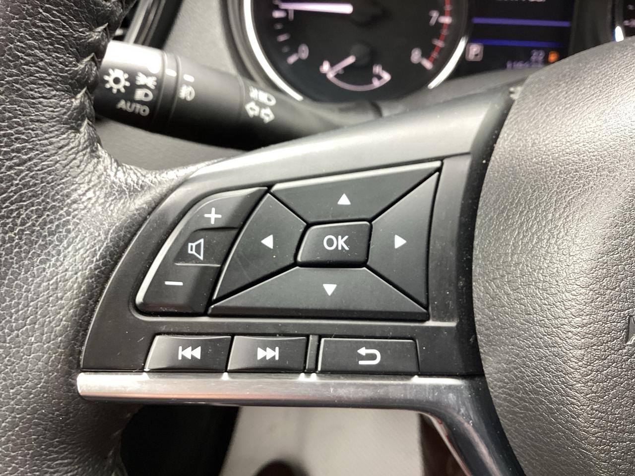 2020 Nissan Rogue SL Platinum AWD Photo