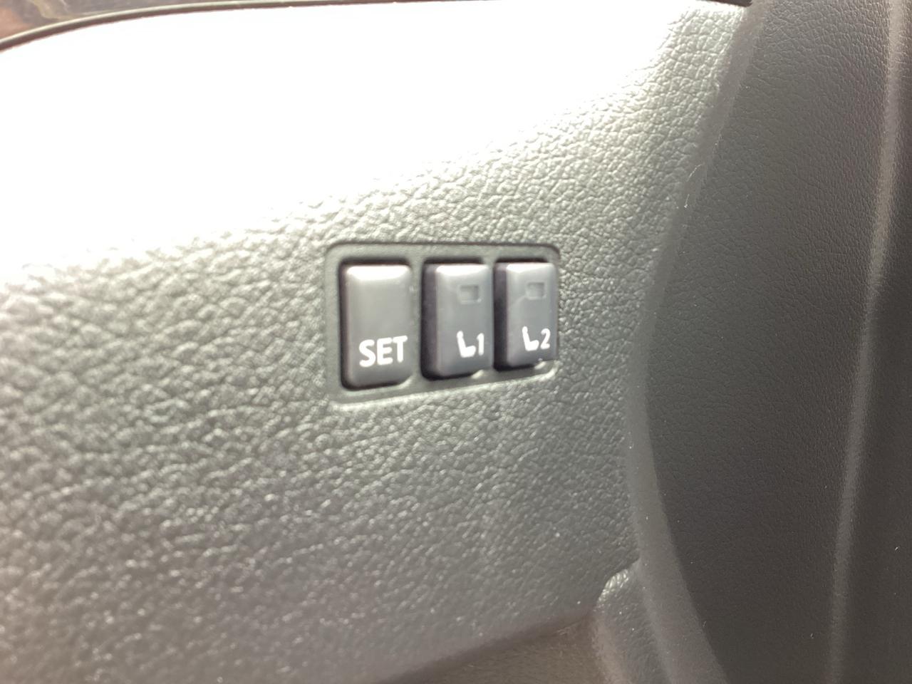 2020 Nissan Rogue SL Platinum AWD Photo