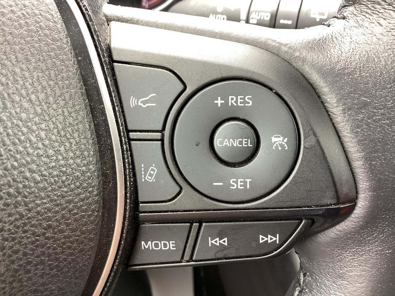 2021 Toyota RAV4 LIMITED AWD Photo