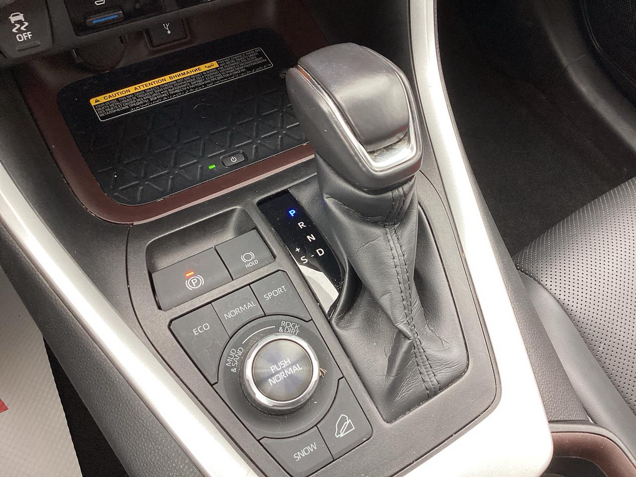 2021 Toyota RAV4 LIMITED AWD Photo