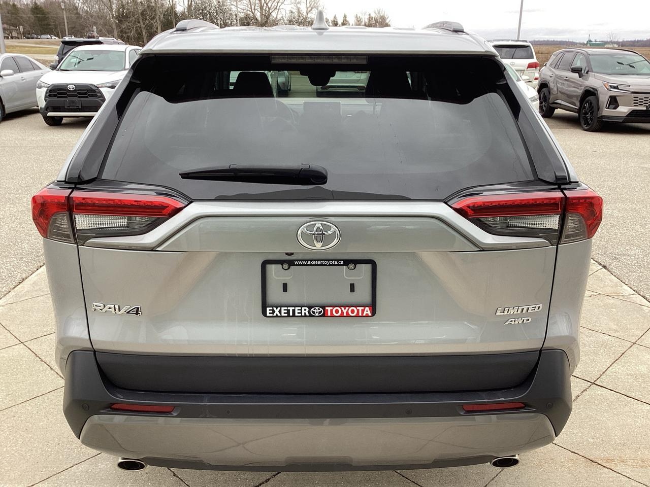 2021 Toyota RAV4 LIMITED AWD Photo