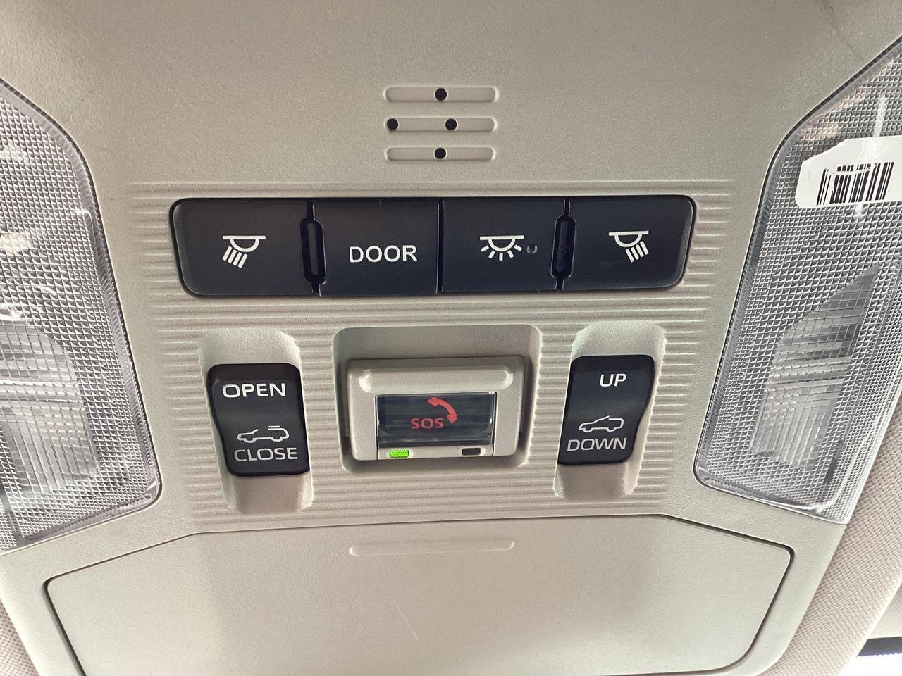 2021 Toyota RAV4 LIMITED AWD Photo