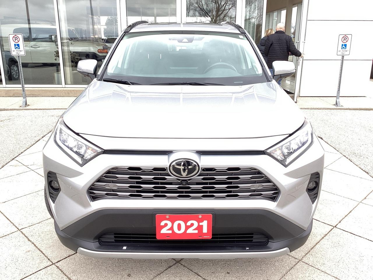 2021 Toyota RAV4 LIMITED AWD Photo