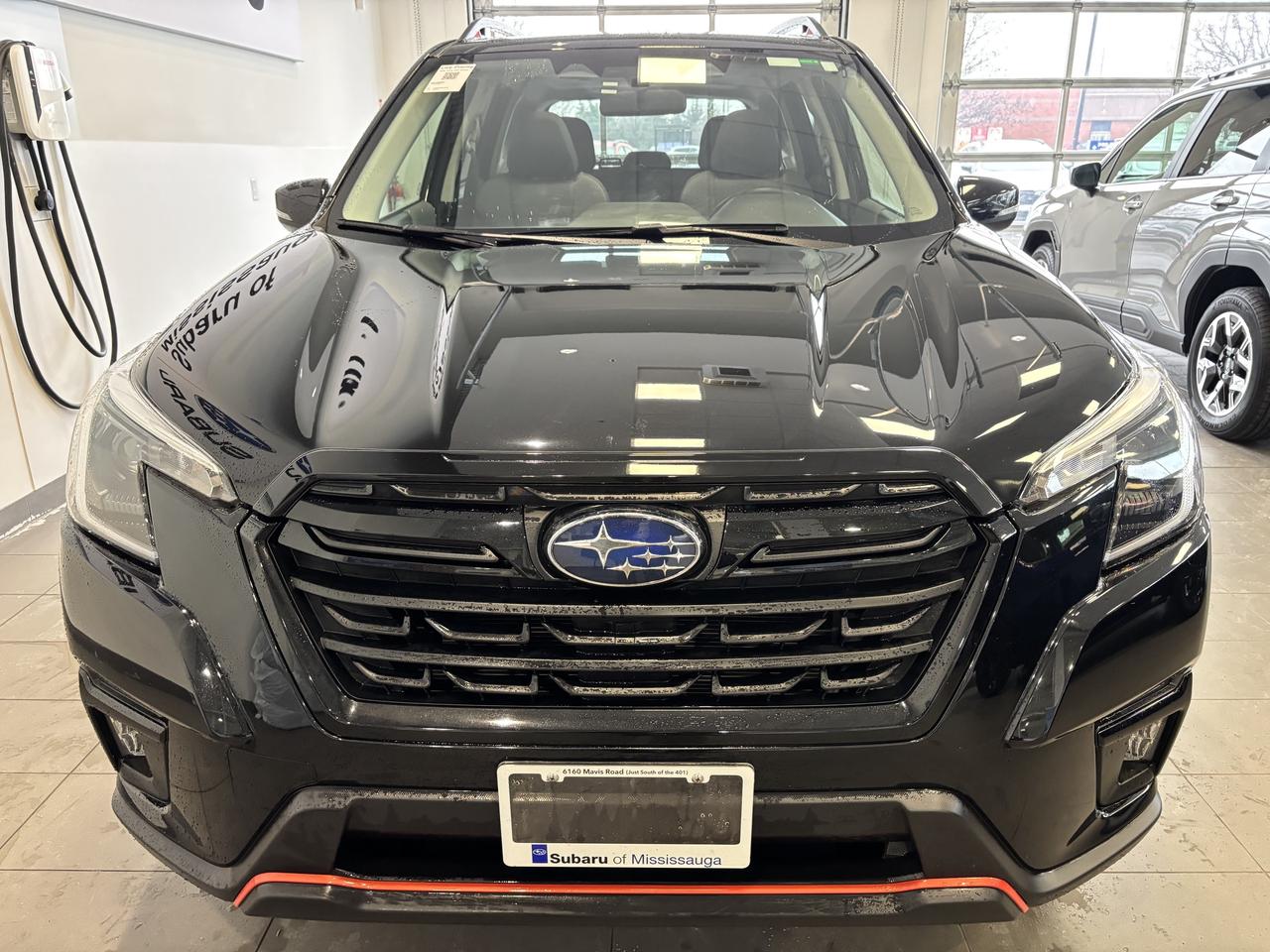 2024 Subaru Forester SPORT   CLEAN CARFAX   1 OWNER   SUNROOF    CAMERA Photo