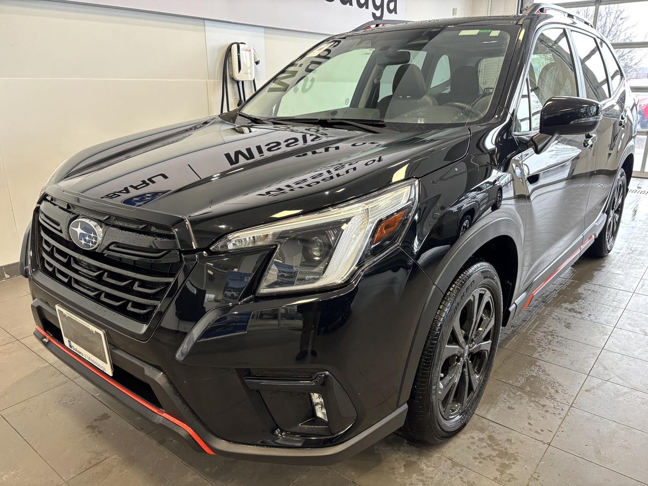 2024 Subaru Forester SPORT   CLEAN CARFAX   1 OWNER   SUNROOF    CAMERA Photo2