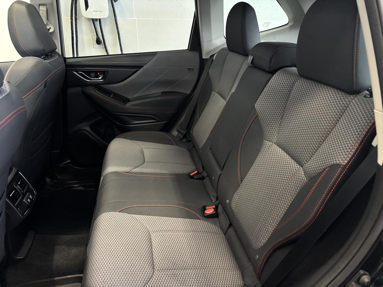 2024 Subaru Forester SPORT   CLEAN CARFAX   1 OWNER   SUNROOF    CAMERA Photo