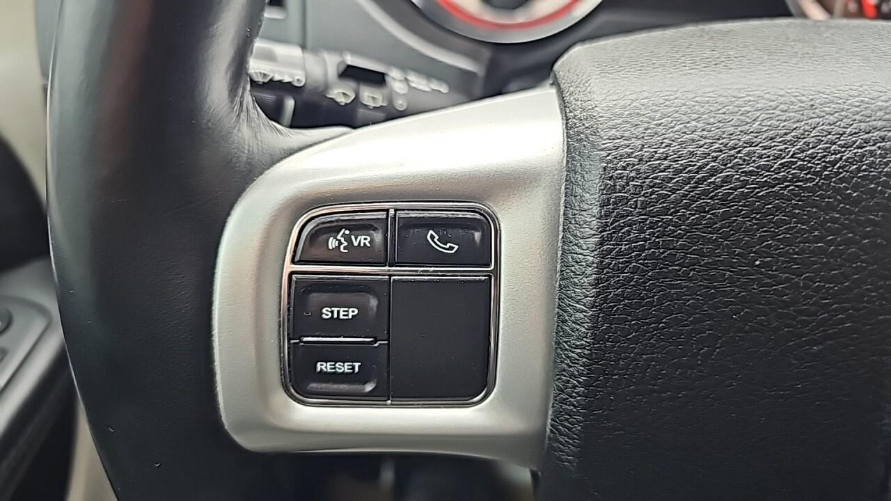 2017 Dodge Grand Caravan 4dr Wgn SXT/DVD/Power Sliding Doors/Power Tail Gat Photo