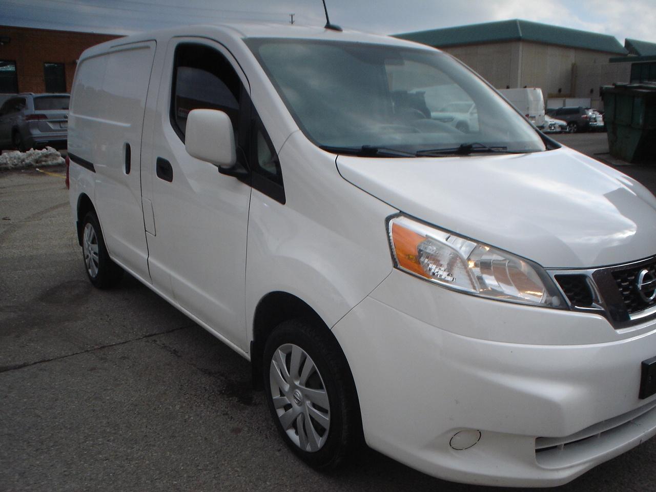 2020 Nissan NV200 S Photo