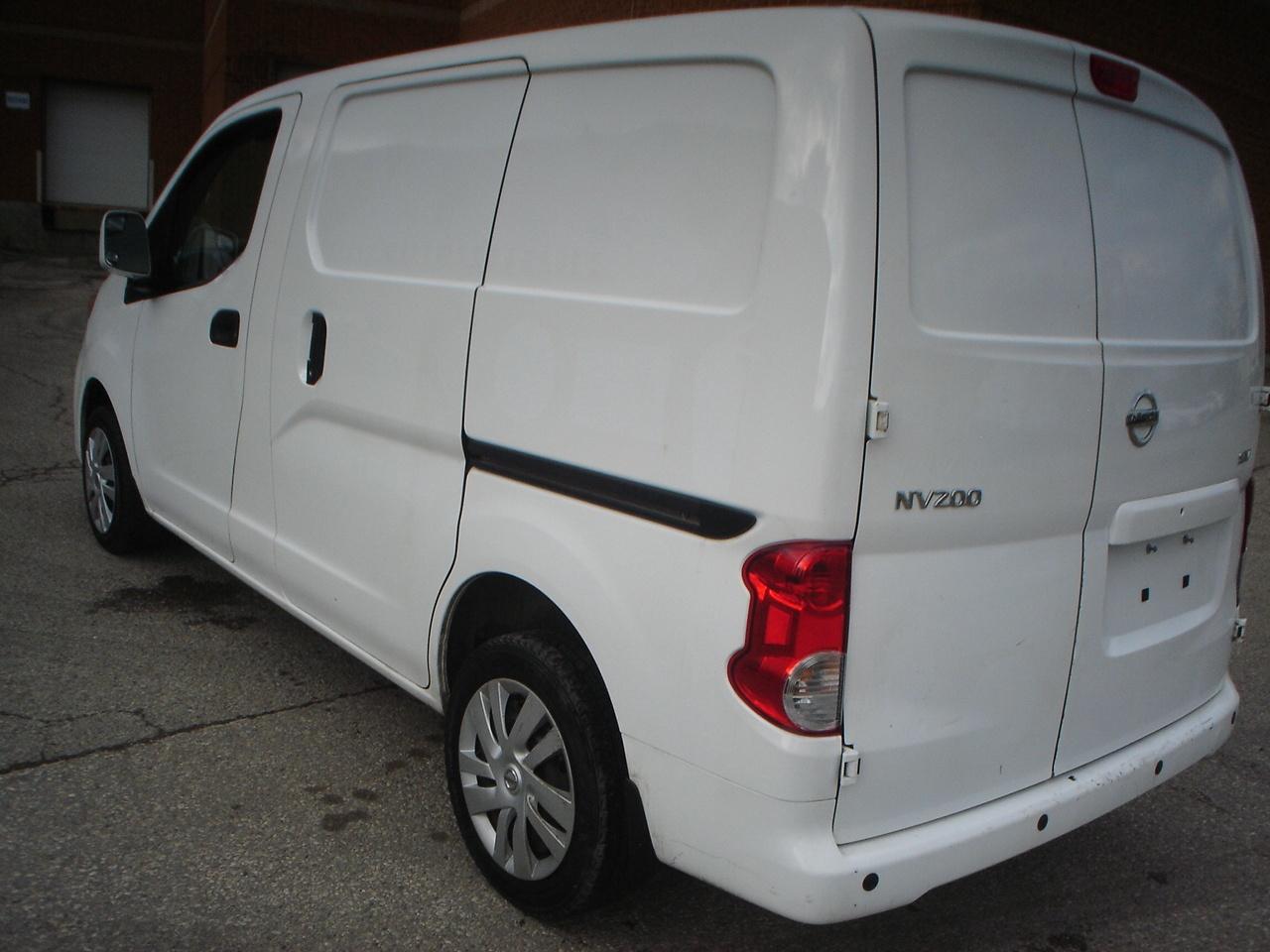 2020 Nissan NV200 S Photo