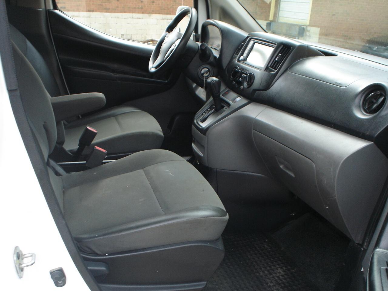 2020 Nissan NV200 S Photo