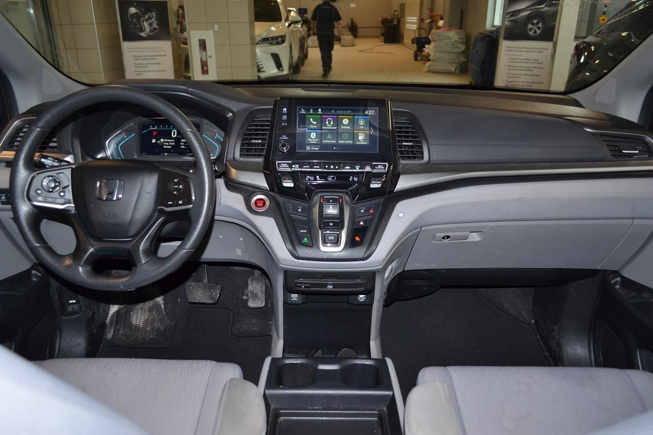 2018 Honda Odyssey EX Photo2