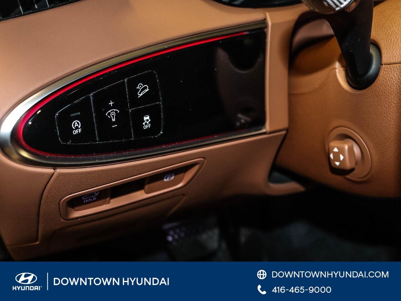 2025 Genesis GV70 2.5T Advanced Plus AWD Photo