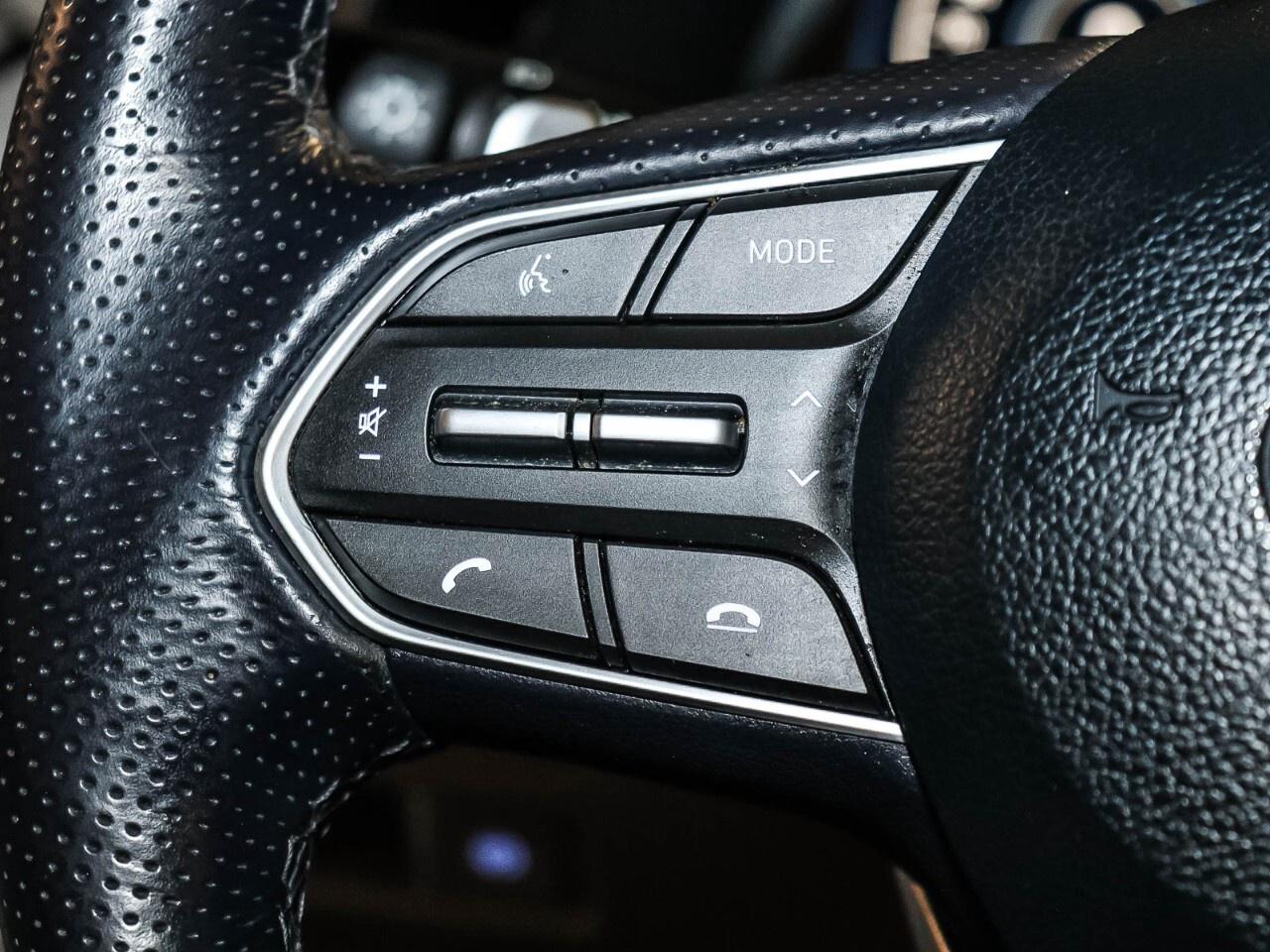 2022 Hyundai PALISADE Ultimate Calligraphy 7-Passenger AWD Photo