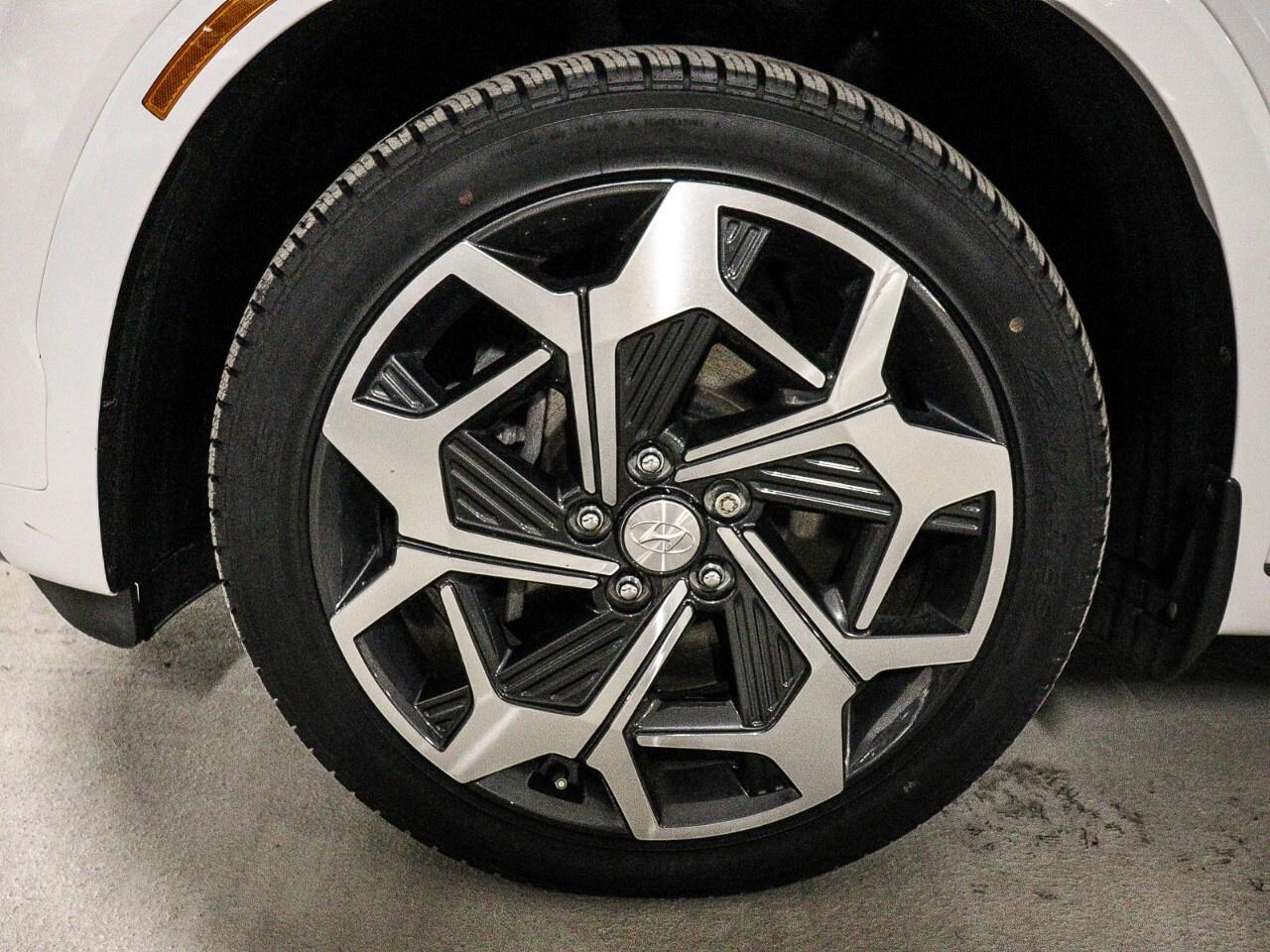 2022 Hyundai PALISADE Ultimate Calligraphy 7-Passenger AWD Photo