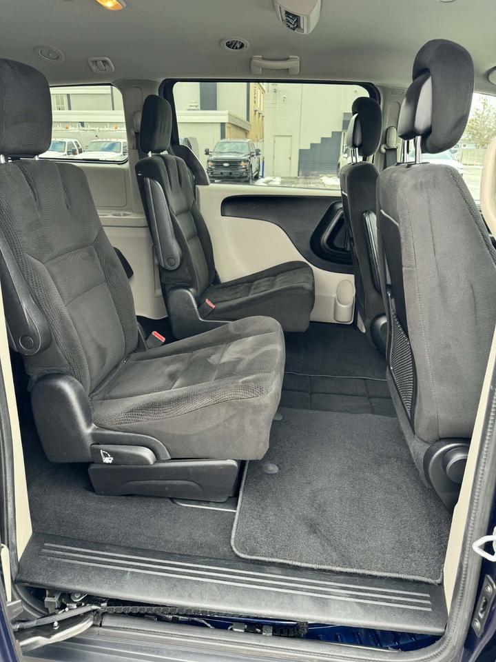 2016 Dodge Grand Caravan 4dr Wgn SXT Photo