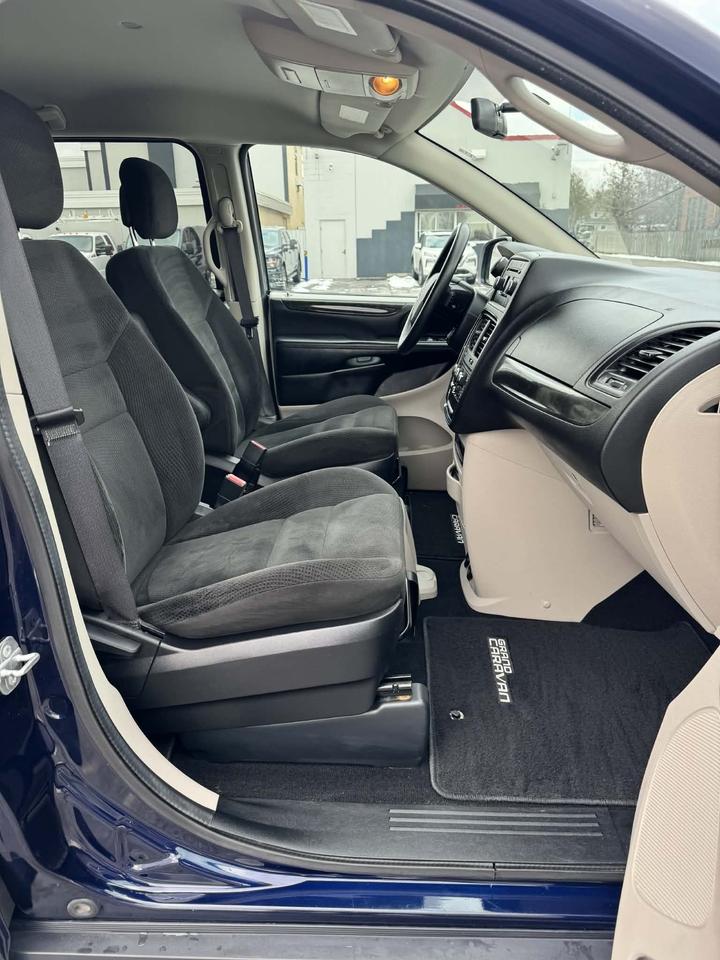 2016 Dodge Grand Caravan 4dr Wgn SXT Photo