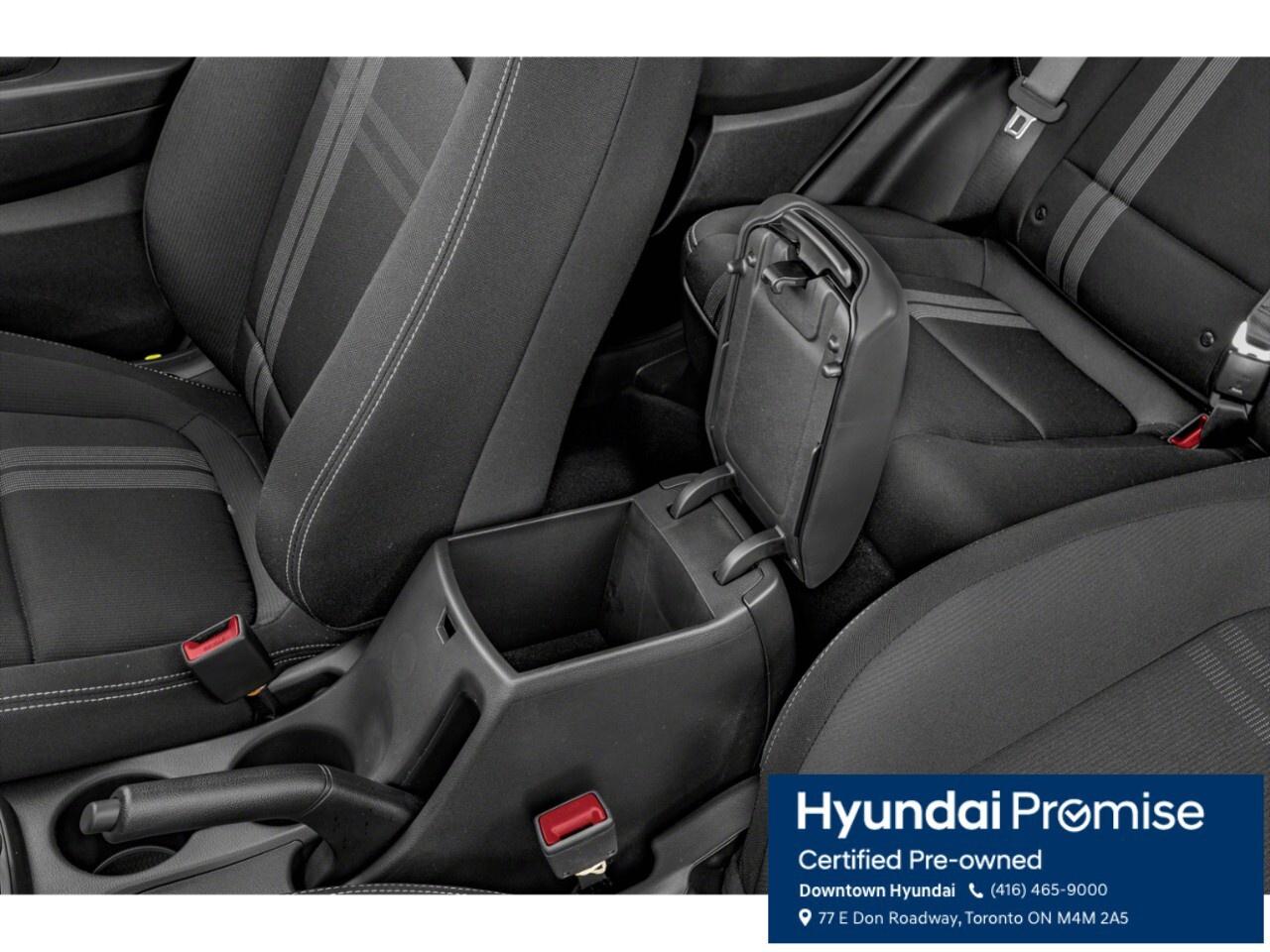 2023 Hyundai Venue Preferred IVT Photo