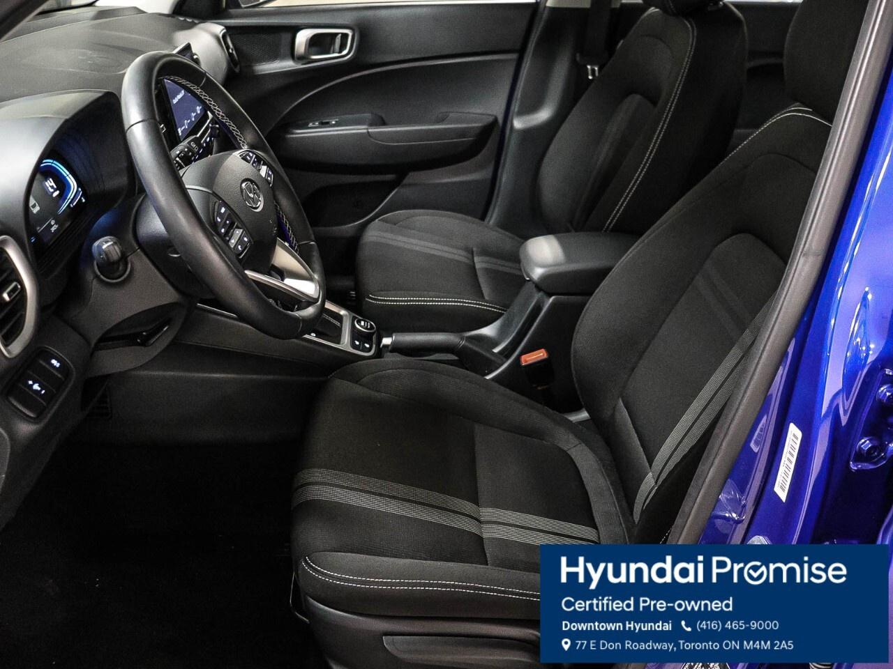 2023 Hyundai Venue Preferred IVT Photo