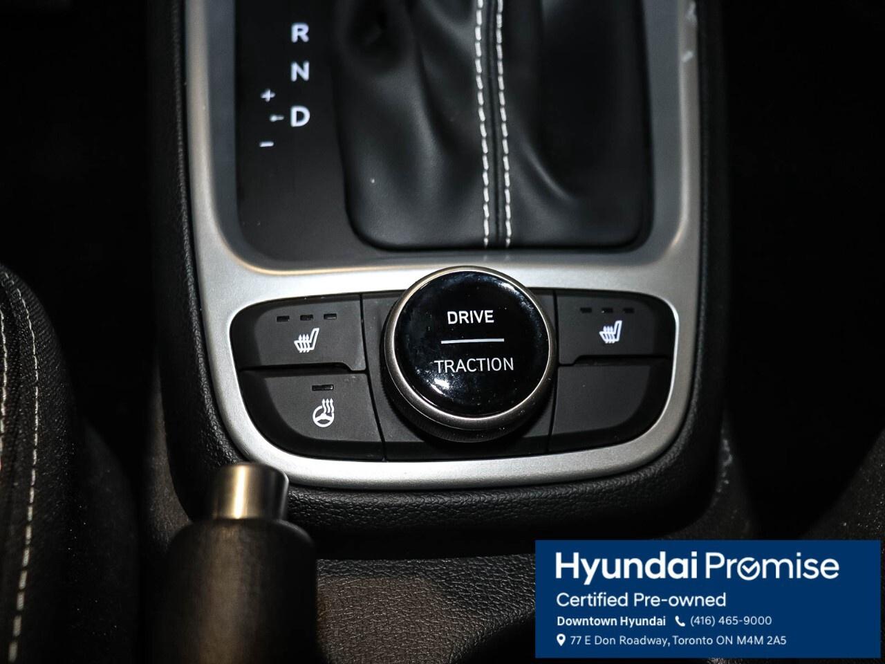 2023 Hyundai Venue Preferred IVT Photo