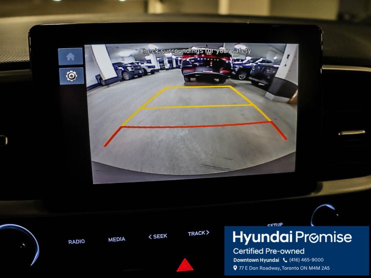 2023 Hyundai Venue Preferred IVT Photo